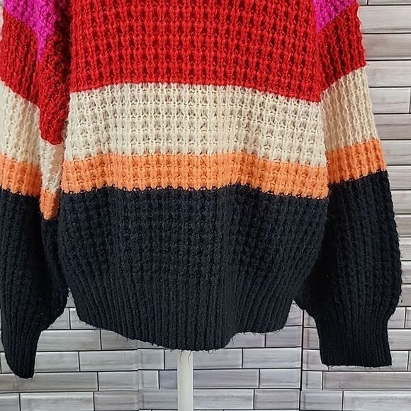 Universal Thread striped pullover crewneck sweater Size M - Picture 3 of 9